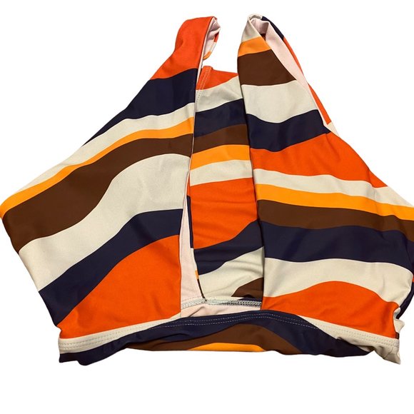 New Deep plunge one piece swimsuit - Picture 3 of 7